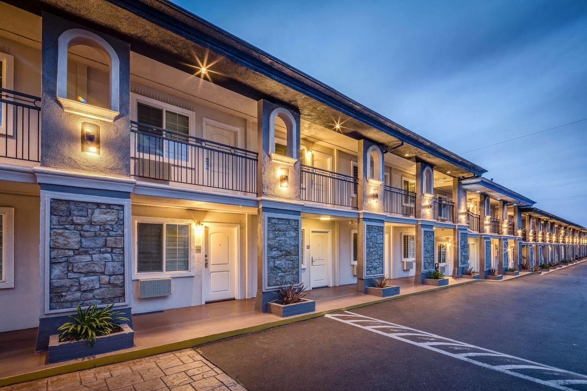 Stone Villa Inn San Mateo Exteriér fotografie